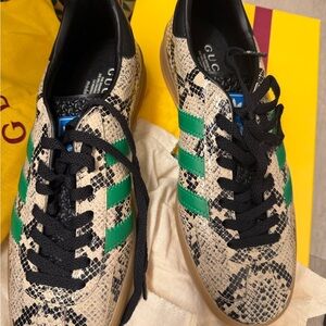 Gucci Black and White Snake Print Shoes